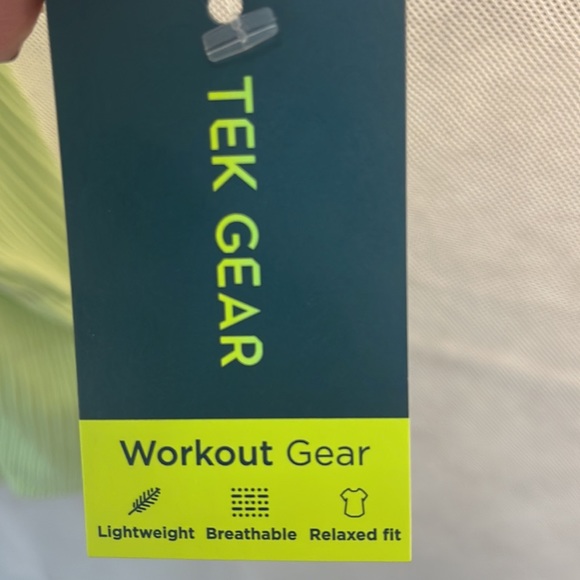 NWT Tek Gear Workout Top Sleeveless Brisk Mint, Size XL Lightweight, Relaxed fit - Picture 5 of 8